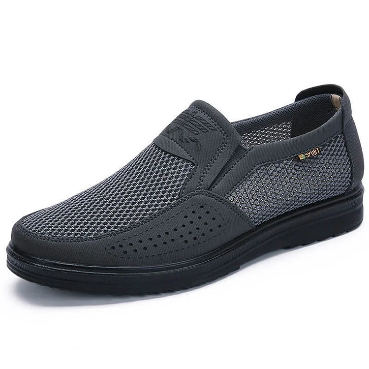 Oferta de esta semana: 50% de descuento en mocasines ortopédicos de malla transpirable para hombre