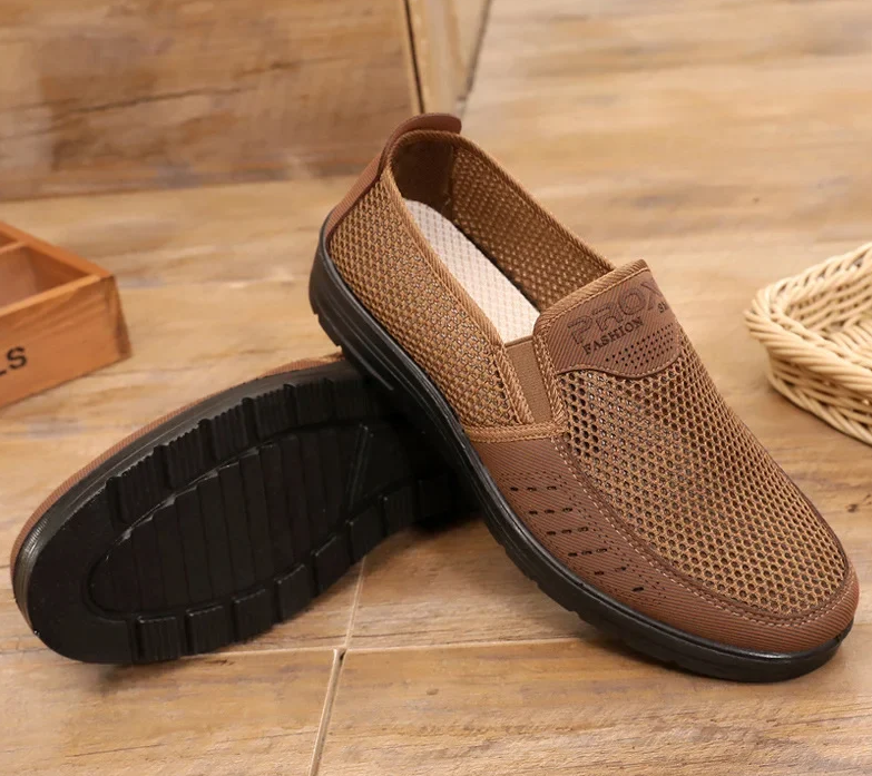 Oferta de esta semana: 70% de descuento en mocasines ortopédicos de verano para hombre