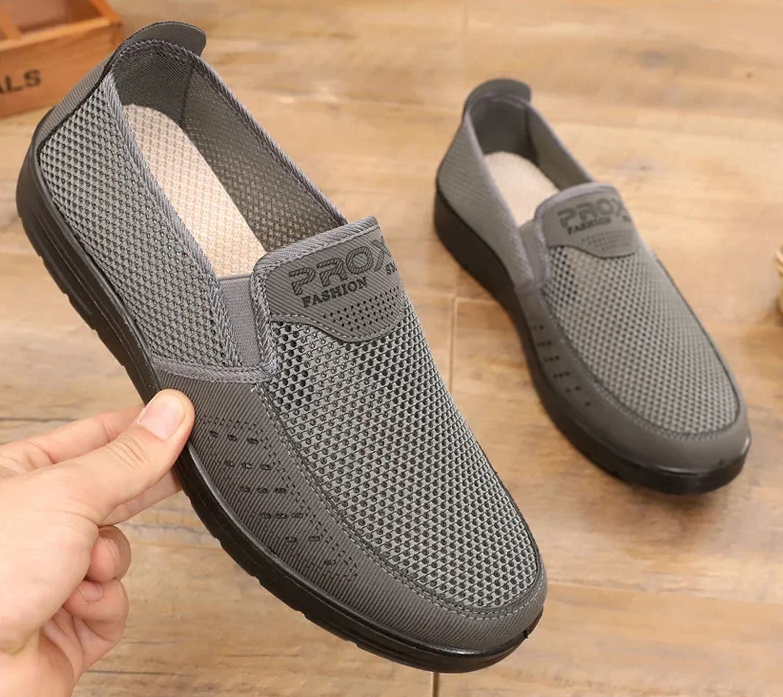 Oferta de esta semana: 70% de descuento en mocasines ortopédicos de verano para hombre