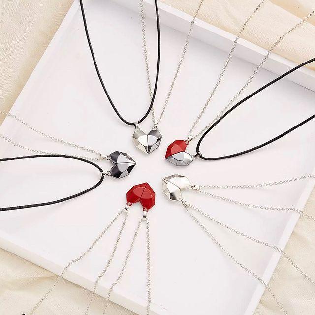 Collar con colgante de dos almas y un corazón para pareja, piedra de los deseos con imán creativo para parejas.