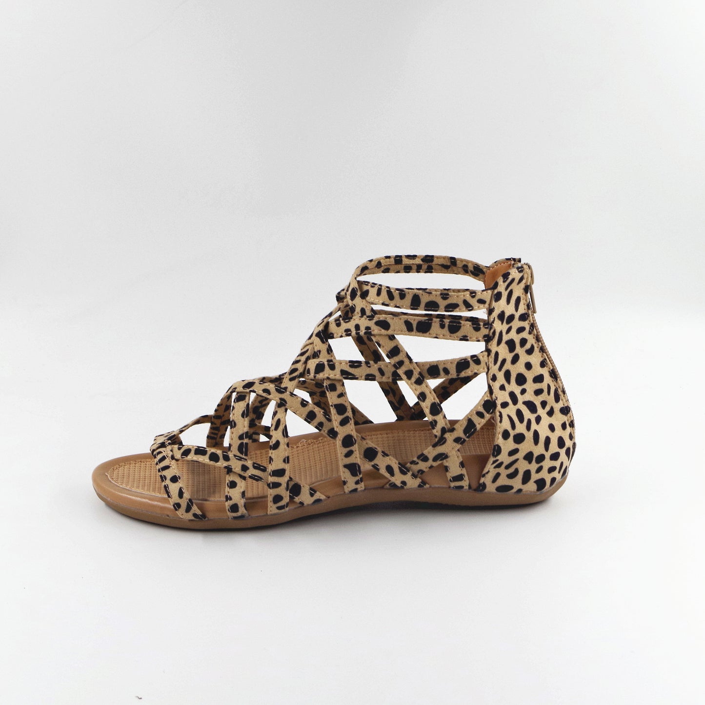 Sandalias planas transpirables con agujeros de verano