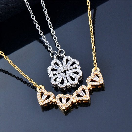Collar con forma de corazón de cuatro hojas